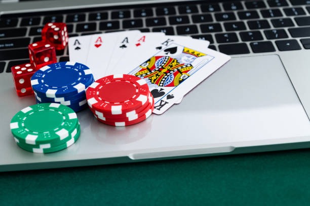 Live dealer blackjack table with multi-camera studio